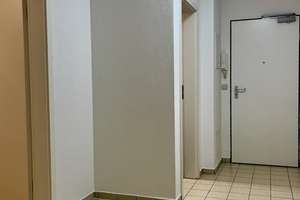 Von Privat – Provisionsfrei: Charmante 2-Zimmer-Erdgeschosswohnung mit Garten in Parkstadt Schwabing – Gunta-Stölzl-Str. 21, 80807 Alte Heide-Hirschau, München – Vorschaubild 14