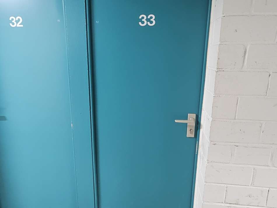 20250915_120440_resized