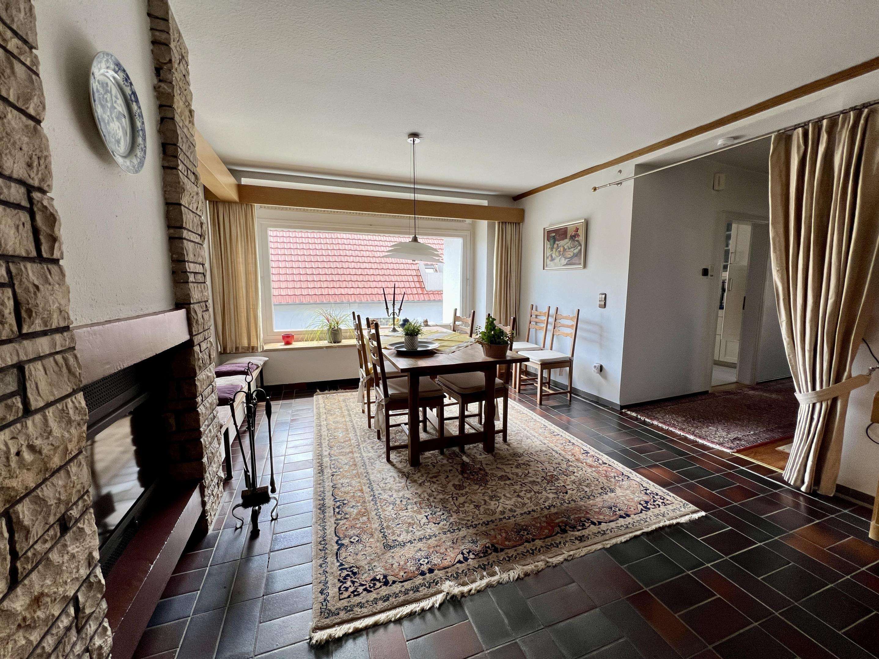 Immobilie in Hagenbach - Gepflegtes Wohn- und Geschäftshaus mit vielseitigen Nutzungsmöglichkeiten - Bild 2