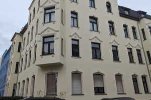 Praktische 2,5-Raum-DG-Wohnung mit EBK+Balkon in MD-Stadtfeld Ost erwartet Sie! – Uhlandstr. 1, 39108 Magdeburg – Vorschaubild 2