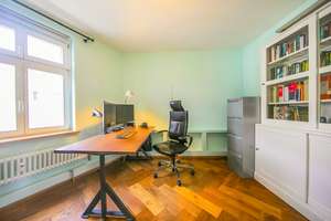 Bezugsfreie 3-Zimmer-Altbau-Wohnung in bester Mitte-Lage mit EBK – Kleine Hamburger Straße 24, 10115 Mitte (Ortsteil), Berlin – Vorschaubild 4