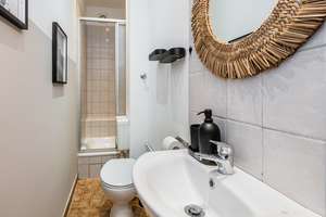 BEZUGSFREIE 2 ZIMMER ALTBAUWOHNUNG IN PRENZLAUER BERG – Erich-Weinert-Straße 16, 10439 Prenzlauer Berg, Berlin – Vorschaubild 8