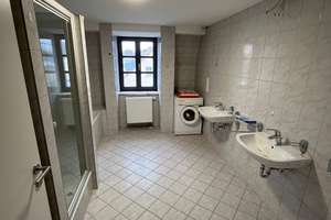 WG-Zimmer frisch renoviert – einziehen & zuhause fühlen – Reinhausen 5, 93059 Reinhausen, Regensburg – Vorschaubild 6