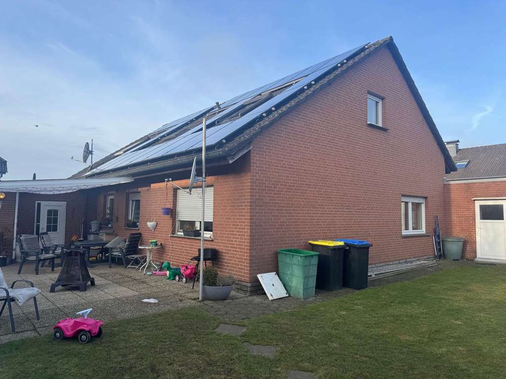 Immobilie in Delbrück - Zweifamilienhaus in Ostenland - Bild 1