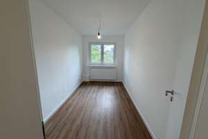 Kernsanierte 4-Zimmer-Wohnung in Wiesbaden – 65199 Dotzheim, Wiesbaden – Vorschaubild 4