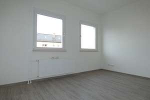 *** Attraktive Singlewohnung mit Duschbad + Loggia in grüner Lage! *** – Neuweselstr. 70, 45355 Borbeck-Mitte, Essen – Vorschaubild 8