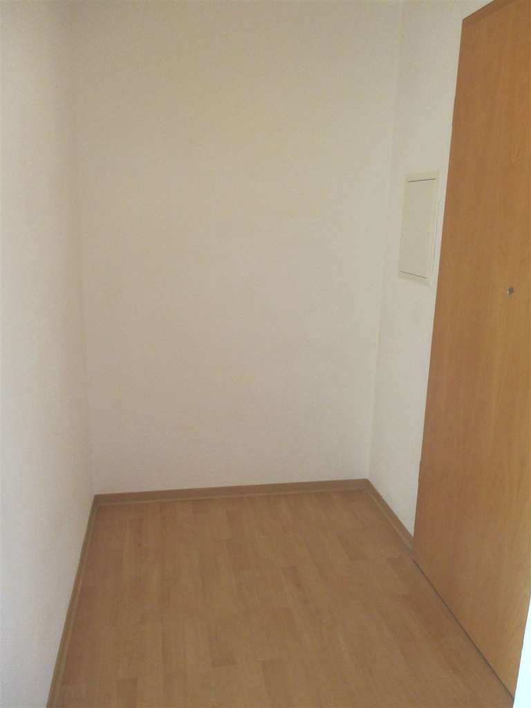 Immobilie in Hambrücken - NEU! Bezugsfreie 2 ZKB-ETW mit Loggia im "Betreuten Wohnen" in Hambrücken (2.OG)  - Bild 4