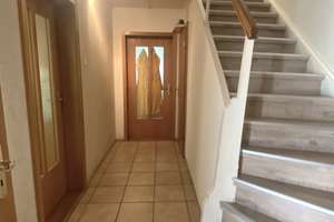 DOPPELHAUSHÄLFTE - ruhige Lage – Die vollständige Adresse der Immobilie erhältst du vom Anbieter., 94522 Wallersdorf – Vorschaubild 3