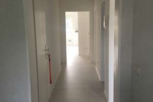 Köln-Weiden/Lessingstrasse: Moderne 3-Zimmerwohnung mit Dachterrasse in kleiner Wohneinheit – Lessingstrasse 00, 50858 Weiden, Köln – Vorschaubild 26