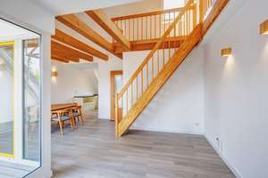 Über den Dächern wohnen – stilvolle Maisonette mit Galerie, Loggia und besonderem Raumgefühl – Die vollständige Adresse der Immobilie erhältst du vom Anbieter., 81377 Am Waldfriedhof, München – Vorschaubild 6