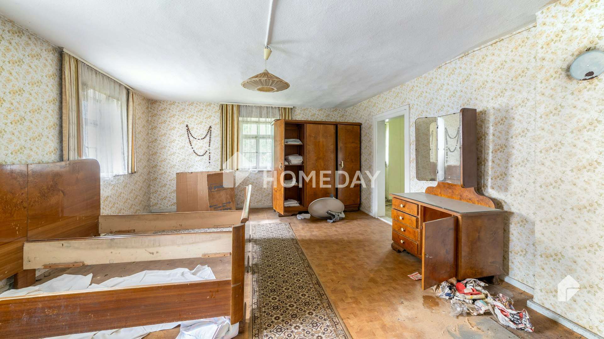 Immobilie in Karlskron - Einzigartige Gelegenheit: Bauernhaus mit ca. 201 m² Wohnfläche auf 1.000 m² Grundstück - Bild 4