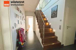 Exklusive Maisonettenwohnung: Modernes Wohnen auf 210 m² mit Stil und Komfort – Enzkreis – Vorschaubild 2