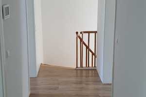 Attraktives 5-Zimmer-Reihenhaus mit gehobener Innenausstattung und EBK in Bonn Oberkassel – Bonn – Vorschaubild 12