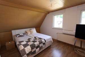Hungen: Einfamilienhaus mit ca. 205m² Wohnfläche auf ca. 739m² Traumgrundstück – Gießen (Kreis) – Vorschaubild 7