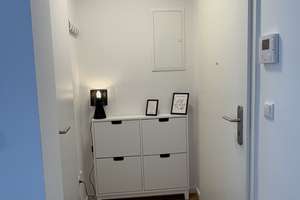 Nymphenburg: Erstbezug nach Kernsanierung - möbliertes Apartment mit Balkon  – Die vollständige Adresse der Immobilie erhältst du vom Anbieter., 80639 Nymphenburg, München – Vorschaubild 3