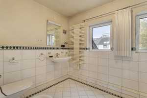 Property thumbnail 24