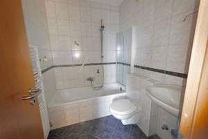 ***3-Zimmer- Maisonette-ETW Nähe Bergstadt Gymnasium mit 2 Balkonen ! *** – Die vollständige Adresse der Immobilie erhältst du vom Anbieter., 58511 Lüdenscheid – Vorschaubild 12