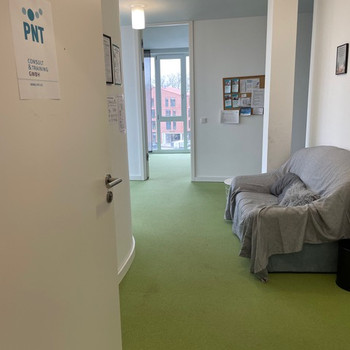 Heller Büroraum in Dülmen – möbliert, 24/7, WLAN, Küche