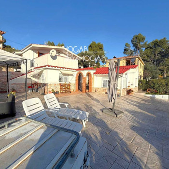 Charmantes Chalet in Baronia de Mar, Bellvei