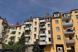 "Top Lage Nürnberg Luitpoldviertel" Charmante 3-Zi-Altbau-ETW in gepflegtem MFH mit Balkon – Die vollständige Adresse der Immobilie erhältst du vom Anbieter., 90461 Glockenhof, Nürnberg – Vorschaubild 3