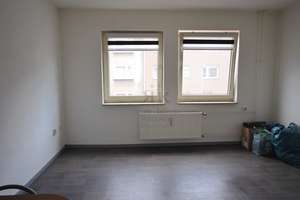 Tolle 2-Raumwohnung mit Einbauküche und Gartennutzung! – Die vollständige Adresse der Immobilie erhältst du vom Anbieter., 47137 Untermeiderich, Duisburg – Vorschaubild 3