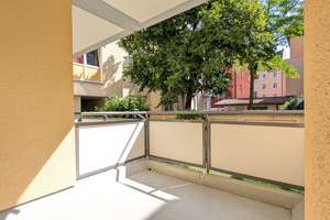 Großzügig geschnittene 1-Zimmer-Wohnung
mit ruhiger Innenhofloggia & Duplex-Stellplatz – Die vollständige Adresse der Immobilie erhältst du vom Anbieter., 80339 Westend, München – Vorschaubild 3