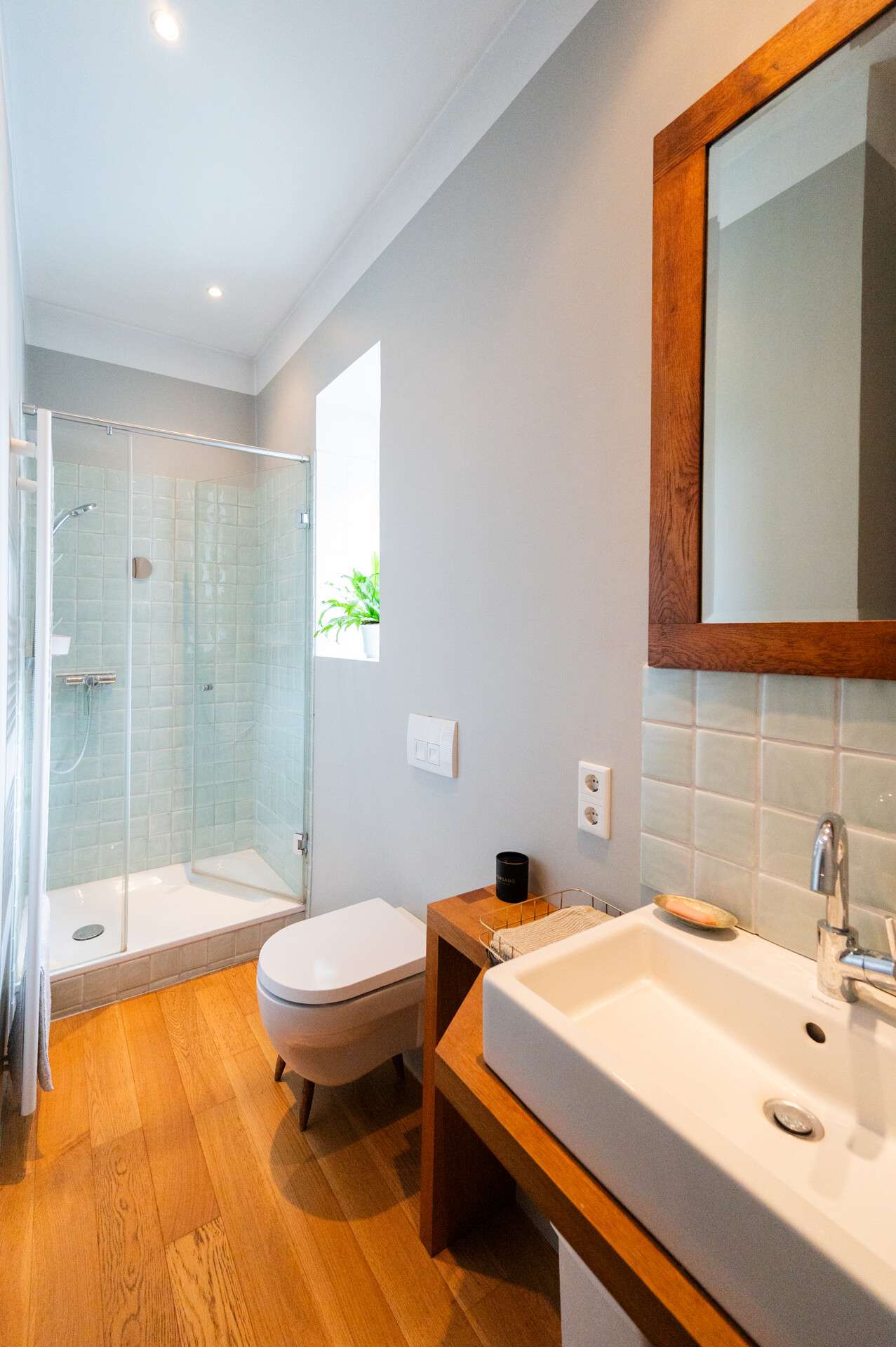 Immobilie in Herford - Altbau mit Seele – Dreifamilienhaus mit Charme und Perspektive - Bild 3