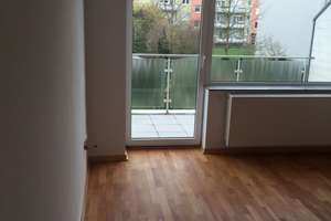 Moderne ruhige 3-Zimmer-Wohnung zentral in Leverkusen mit Balkon und Allgemeingarten – Die vollständige Adresse der Immobilie erhältst du vom Anbieter., 51373 Wiesdorf, Leverkusen – Vorschaubild 10