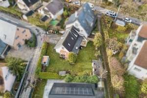 Augsburg-Nord: Doppelhaushälfte mit zwei Einheiten in ruhiger Wohnlage – Die vollständige Adresse der Immobilie erhältst du vom Anbieter., 86154 Oberhausen-Nord, Augsburg – Vorschaubild 1