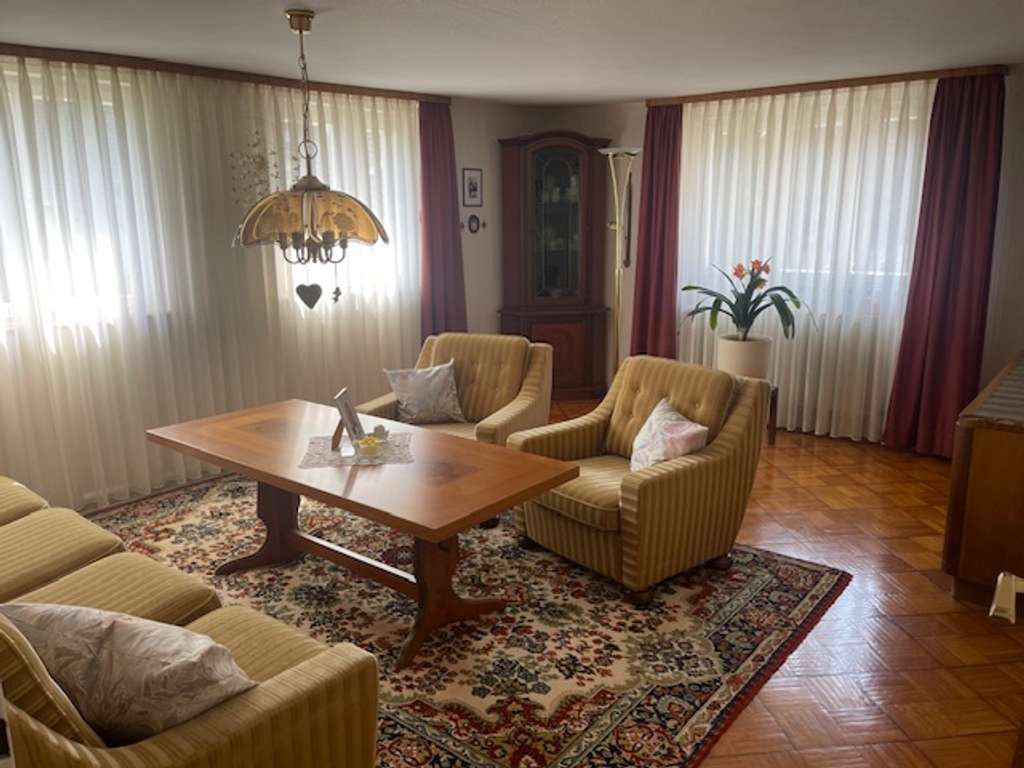 Immobilie in Neubulach - Traum für Tierhalter oder Selbstversorger – Bauernhaus mit Scheune und 15.500m² Grundstück - Bild 3