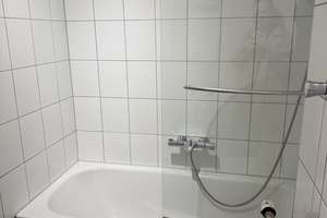 Helle und großzügige 2 Zimmer Wohnung mit Balkon in kernsaniertem Jugendstilhaus – Am Engelnberg 30, 42107 Elberfeld, Wuppertal – Vorschaubild 13