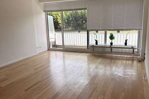 Frisch sanierte 3 Zimmer Wohnung mit zwei Balkonen in Rheinlage von Düsseldorf – 40545 Oberkassel, Düsseldorf – Vorschaubild 4