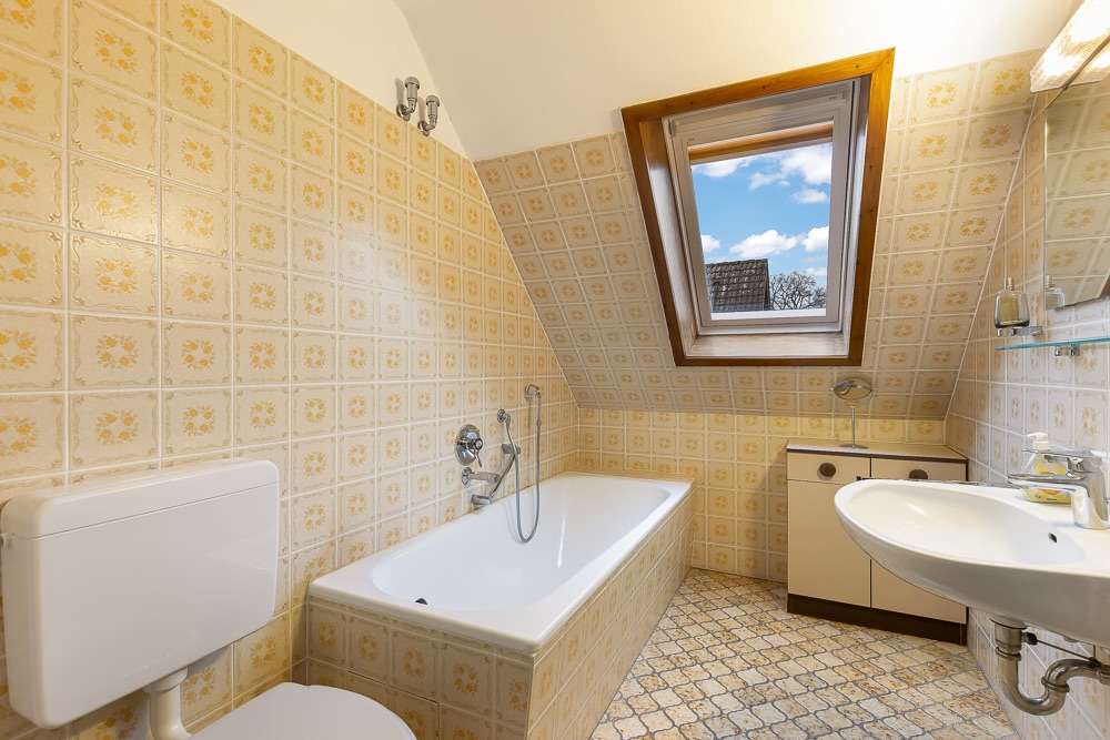 Immobilie in Scheeßel - Attraktives Zweifamilienhaus oder Mehrgenerationenhaus in der Nähe der Wümme - Bild 0