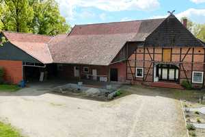 Schöner, renovierter Resthof auf 9146 m² Grundstück - Scheune/Stall/Halle, PV-Anlage, Salzwasserpool – Gifhorn (Kreis) – Vorschaubild 4
