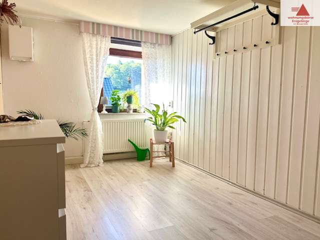 Immobilie in Thermalbad Wiesenbad - Großes Einfamilienhaus | Zweifamilienhaus in Wiesenbad bei Annaberg-Buchholz: Ruhige & sonnige Lage - Bild 1