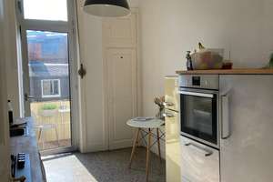 3ZKB, Altbau, Holzböden – Schiersteiner Strasse 24, 65185 Südost, Wiesbaden – Vorschaubild 2