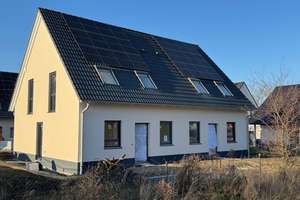 Neubau‑DHH (KfW‑40) zur Miete in Bad Dürrenberg – Erstbezug mit hochwertiger Ausstattung