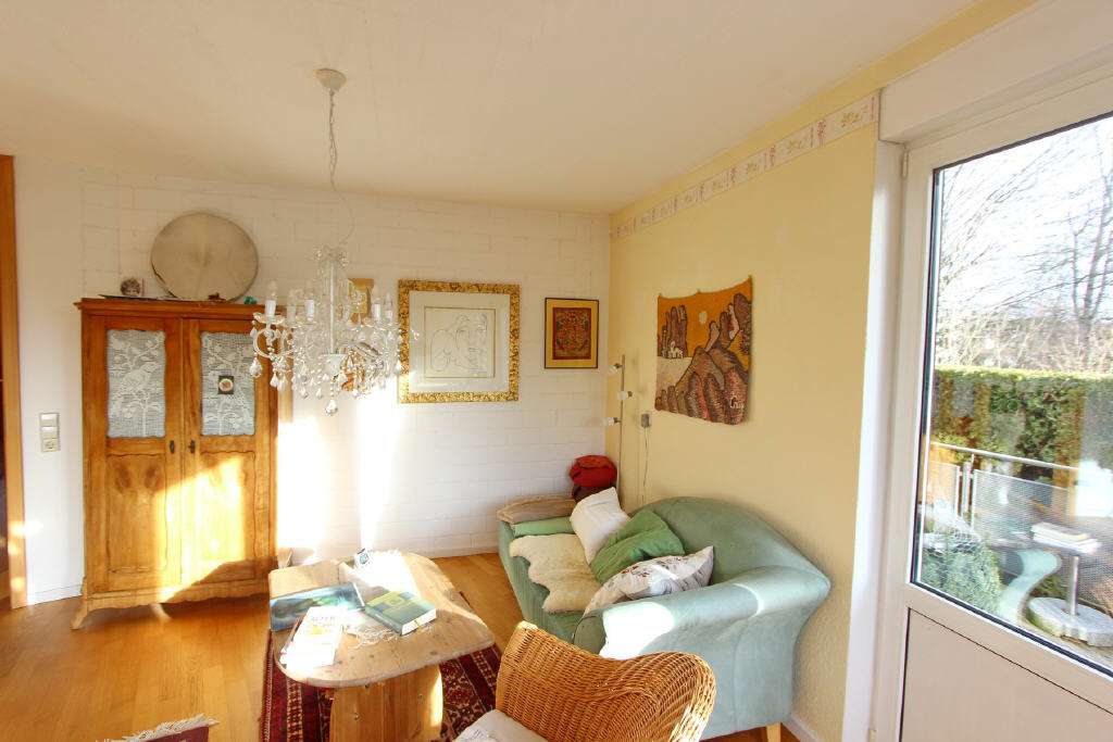 Immobilie in Kißlegg - Große, sonnige Doppelhaushälfte mit ELW in schöner Lage mit Bergsicht - Bild 4