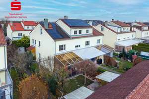 59 Jahre Restlaufzeit! Bezugsfreies Reiheneckhaus im Erbbaurecht (LH München) mit Remise, Garage, PV