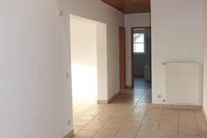 Ihr neues Zuhause in Eschwege: Großzügiges Zweifamilienhaus mit Potenzial für die ganze Familie – Fritz-Delius-Str. 58, 37269 Eschwege – Vorschaubild 6