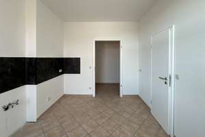 +++Schickes Dachgeschoss in freundlicher Hausgemeinschaft mit Duschbad+++ – Schäfferstraße 24, 39112 Leipziger Straße, Magdeburg – Vorschaubild 5