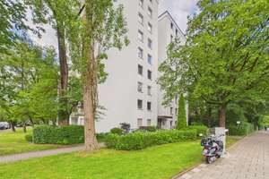 HEGERICH: Vermietete 1,5-Zimmer-Erdgeschosswohnung mit Balkon in München-Bogenhausen! – Die vollständige Adresse der Immobilie erhältst du vom Anbieter., 81927 Englschalking, München – Vorschaubild 13