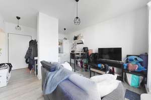 Charmantes Zwei-Zimmer Penthouse in begehrter Lage von Laurensberg! – Die vollständige Adresse der Immobilie erhältst du vom Anbieter., 52072 Ponttor, Aachen – Vorschaubild 2