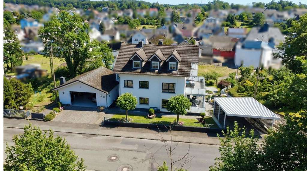 Immobilie in Beselich - Zweifamilienhaus 178 m² bei Limburg – ideal für 2 Generationen - Bild 0