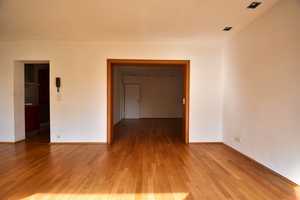 Toller Altbau in bester Rheinlage in Beuel-Süd! 185qm, Dachterrasse, 745qm Areal, 2 Garagen, Keller! – Bonn – Vorschaubild 11