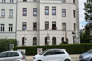 Helle und vermietete Maisonette DG 2-Zi. mit Balkon, Aufzug, Laminat, Wanne und Dusche in Bestlage * – Die vollständige Adresse der Immobilie erhältst du vom Anbieter., 9112 Kaßberg, Chemnitz – Vorschaubild 3