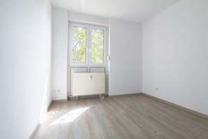 Oase am Stadtrand
Eigentumswohnung mit 2 Zimmern und Tiefgarage unweit vom Kulkwitzer See – Die vollständige Adresse der Immobilie erhältst du vom Anbieter., 4207 Lausen-Grünau, Leipzig – Vorschaubild 16