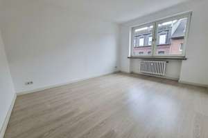 Inrath- 4 Zi, Balkon & Blick ins Grüne. Ideal für die junge Familie, Garage möglich – Die vollständige Adresse der Immobilie erhältst du vom Anbieter., 47803 Inrath/Kliedbruch, Krefeld – Vorschaubild 7
