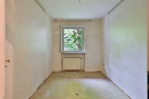 Zweifamilienhaus in toller Lage mit viel Potenzial in Nürnberg - Fischbach  – Nürnberg – Vorschaubild 5