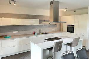 Idyllisch gelegene 4 Zimmerwohnung am Schloss von Wolfsburg – Die vollständige Adresse der Immobilie erhältst du vom Anbieter., 38448 Alt-Wolfsburg, Wolfsburg – Vorschaubild 2